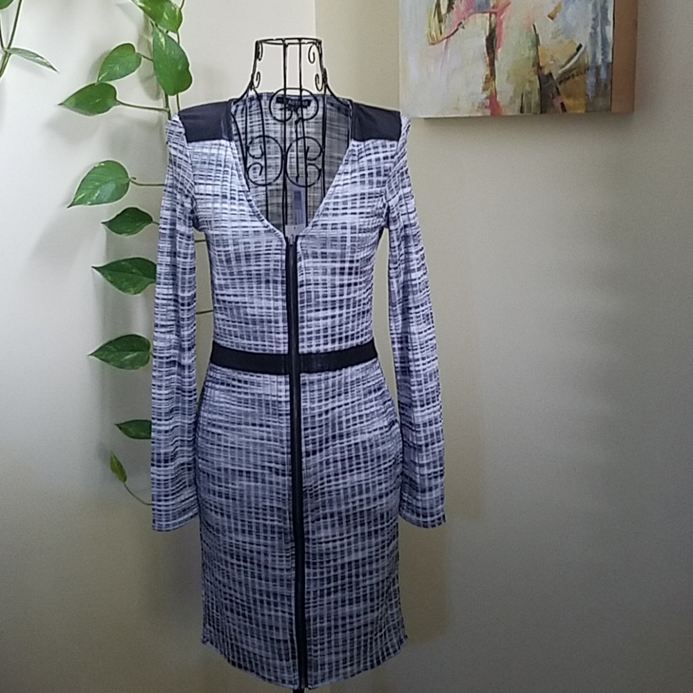 Astars dress
